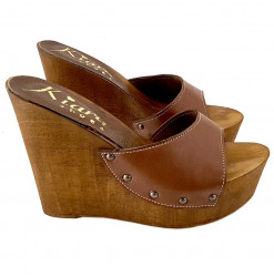 BROWN CLOGS WITH WEDGE - 13 cm