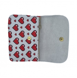 COIN PURSE WITH HEARTS DESIGN